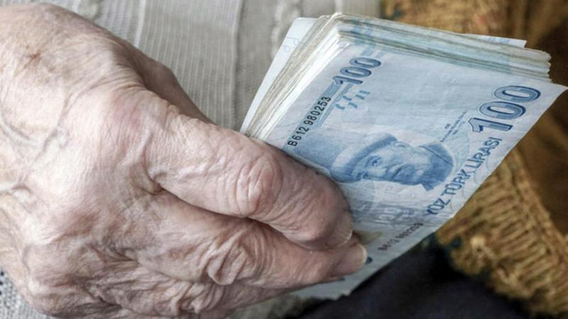 Memur ve emeklilerin maaş zammı belli oldu