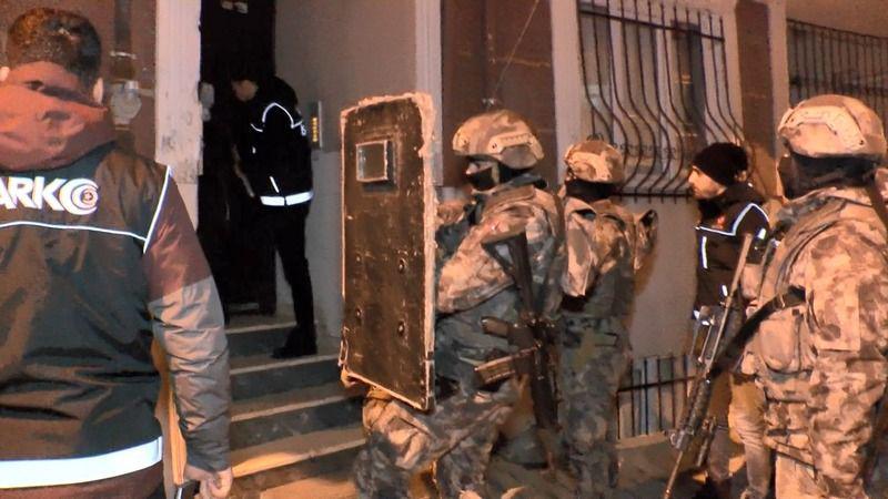Adana merkezli 5 ilde operasyon: 22 gözaltı