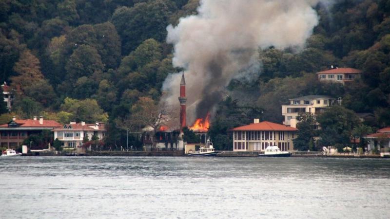 Vaniköy Camii'nde çıkan yangının bilirkişi raporu ortaya çıktı: Vakıf yönetimi suçlu