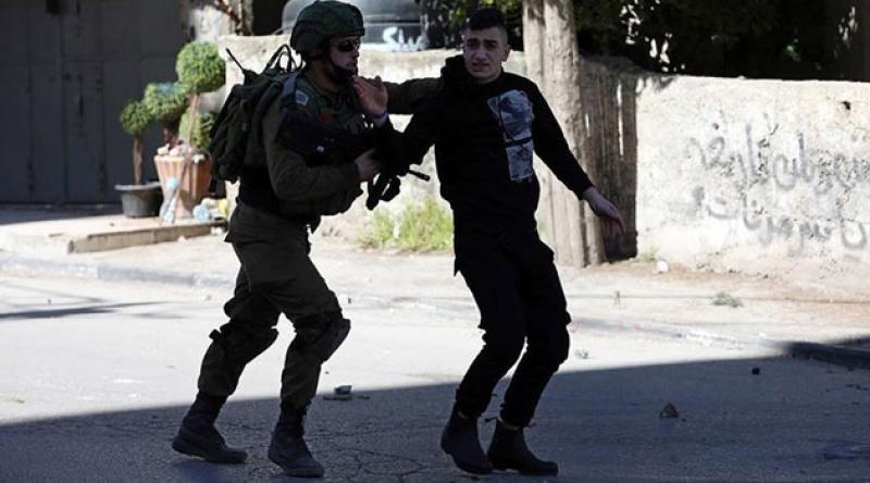 İşgalci İsrail güçleri 15 Filistinliyi gözaltına aldı