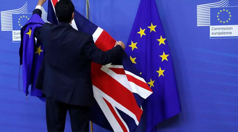 Johnson 'dan İngiliz halkına: Anlaşmasız Brexit'e hazır olun