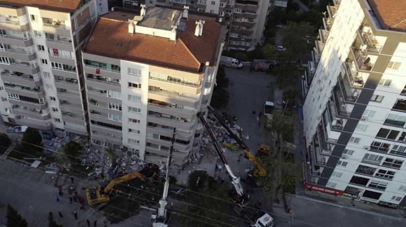 Binaların deprem bilançosu: 6 yıkık, 7 acil yıkılacak, 13 ağır hasarlı