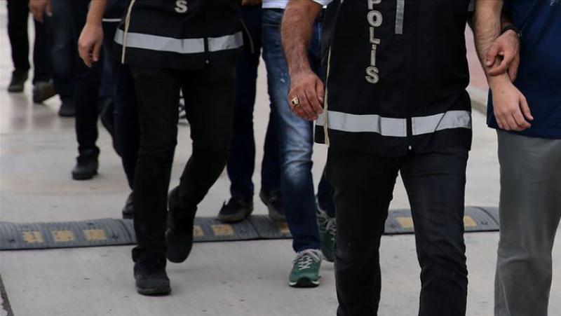 İzmir merkezli operasyon: 18 gözaltı