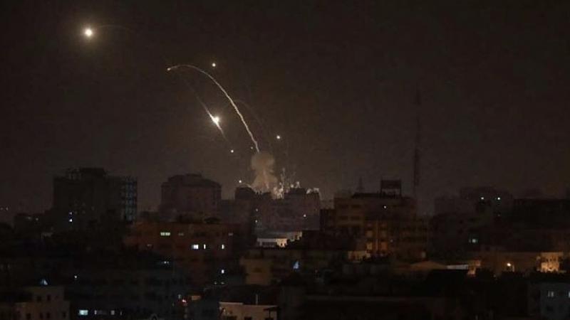 İşgalci İsrail Gazze'ye hava saldırısı düzenledi