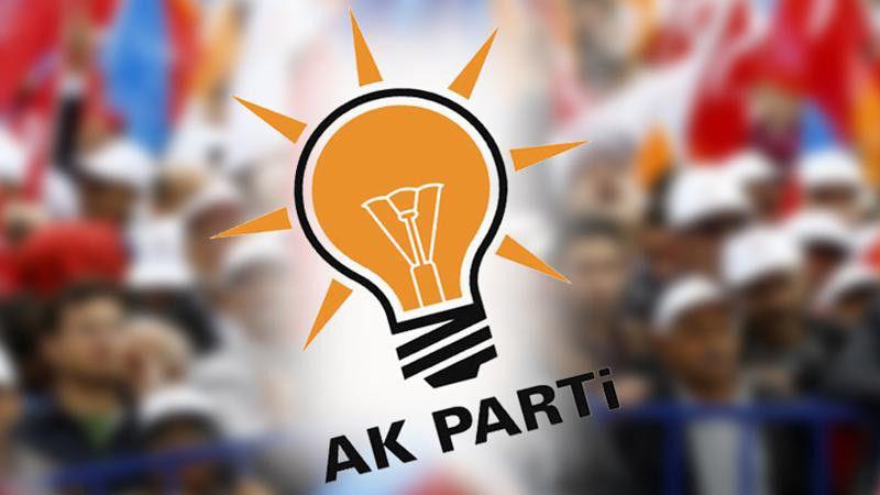 Ak Parti'de istifalar: İlçe başkanları istifa etti