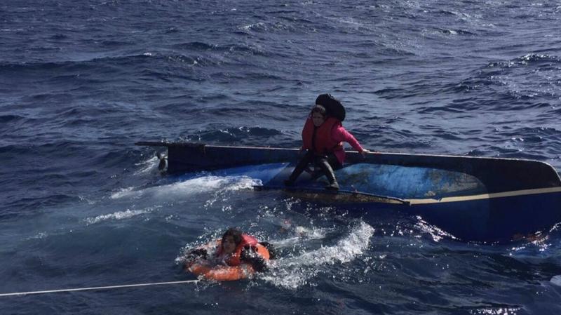 Libya açıklarında 7 göçmen boğuldu
