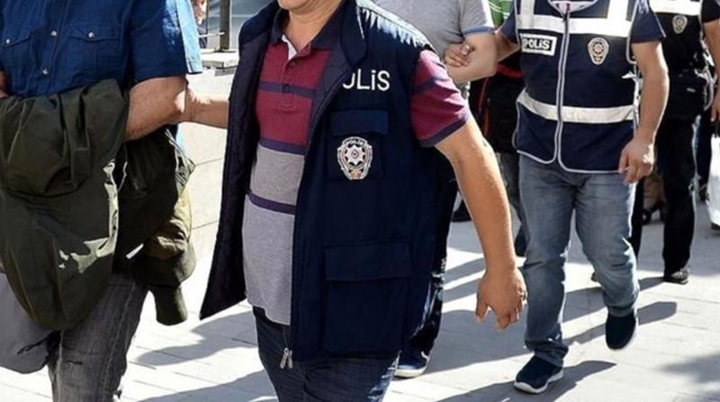 Adana’da HDP İlçe Eş Başkanları Gözaltına Alındı