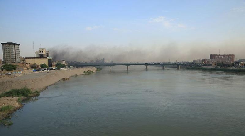 Irak'ın Başkenti Bağdat'taki Yeşil Bölgeye Füze Saldırısı