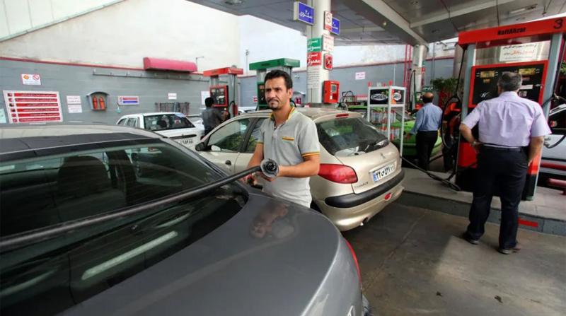 İran'da Benzine Yüzde 50 Zam