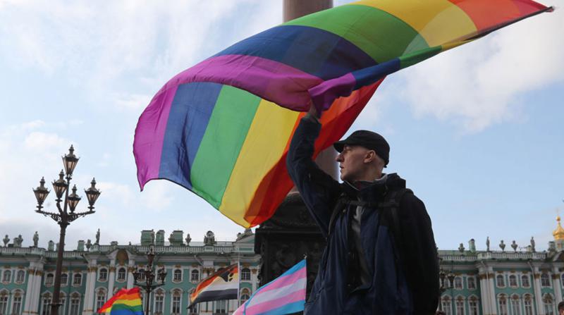 Rusya’dan LGBT Kararı: Aile Değerlerini Reddediyor