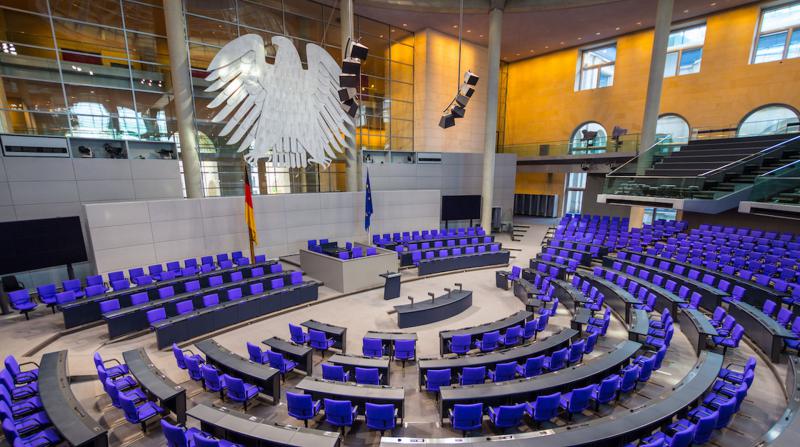 Alman Meclisinde Türkiye Tartışması: NATO'dan Çıkarılsın