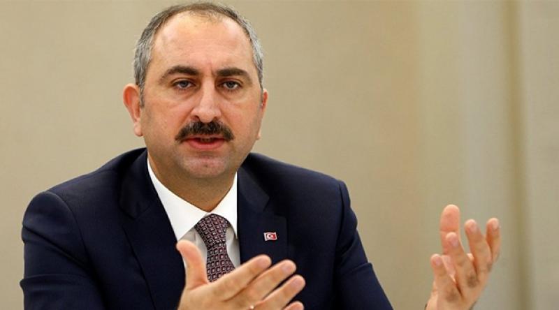 Adalet Bakanı Gül: Türk yargısının talimat aldığı tek yer hukuktur