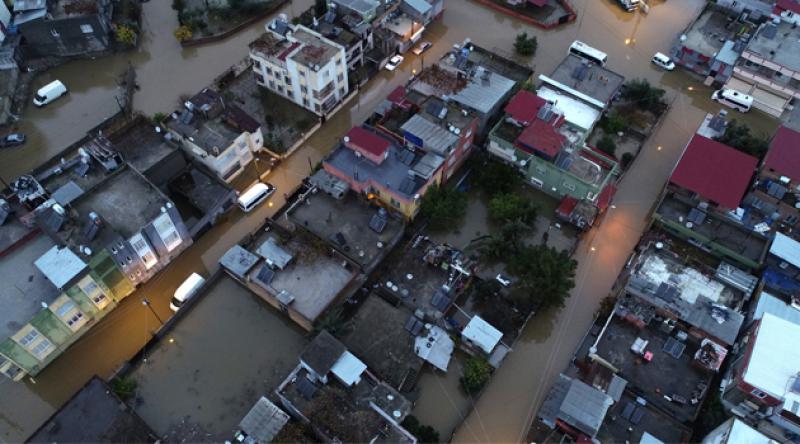 Adana’da son yılların en yüksek yağış miktarı: Metrekareye 250 kilogram