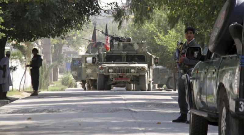Afganistan'da korucu karakoluna Taliban saldırısı: 6 ölü
