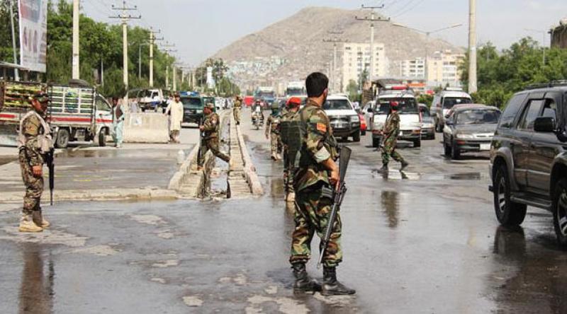 Afganistan'da Cumhurbaşkanı Eşref Gani'nin seçim bürosuna bombalı saldırı: 3 ölü, 7 yaralı