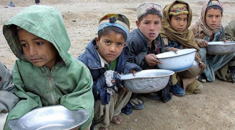 Afganistan’da 1,5 Milyon Çocuk Yaşam Mücadelesi Veriyor