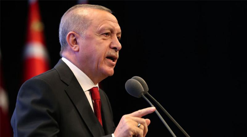 Erdoğan: Türkiye'de FETÖ'nün büyümesinde herkesin payı olabilir ama ona savaş açan şahsım ve AK Parti'dir