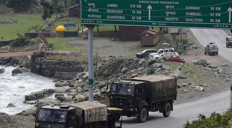 Pompeo: Çin'in Hindistan sınırına 60 bin asker konuşlandırdı
