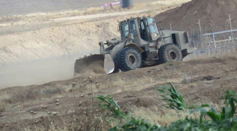 İsrail ordusuna ait buldozerler yine iş başında: Filistin’de yıkım devam ediyor