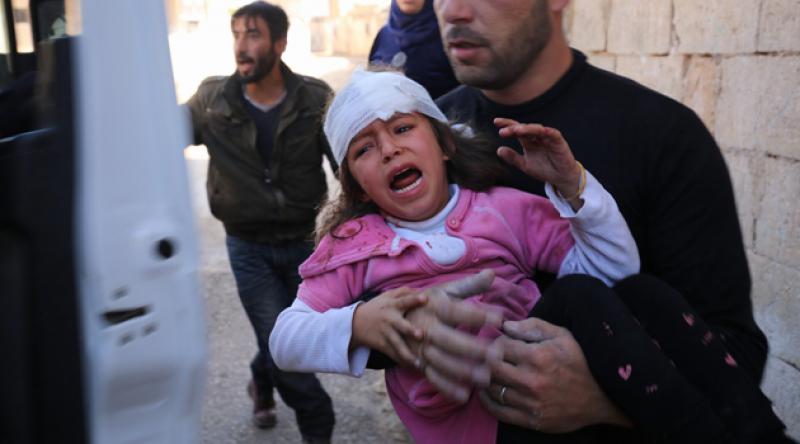 Esad güçleri İdlib'de yine çocukları hedef aldı: 4 ölü!