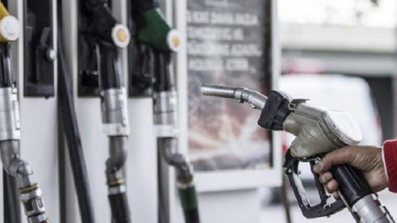 Benzine zam: Pompa fiyatlarına yansıyacak