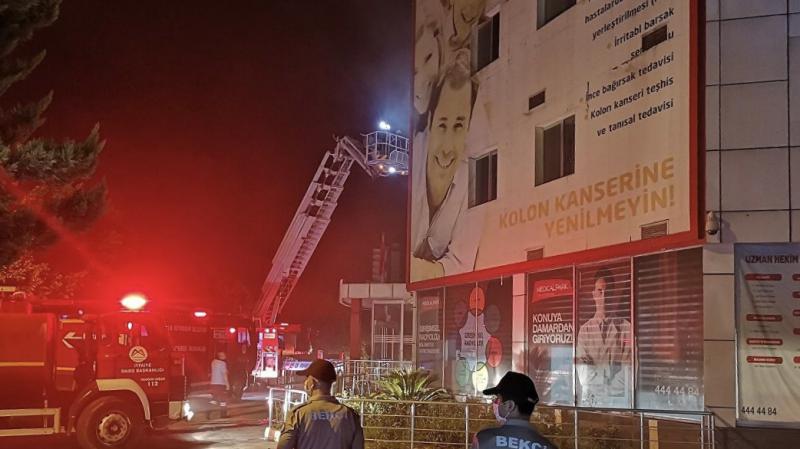 Mersin'de hastanede yangın çıktı