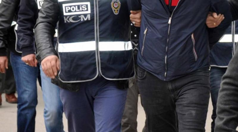 İzmir merkezli 50 ilde FETÖ 'den gözaltına alınan 278 kişiden 116'sı tutuklandı