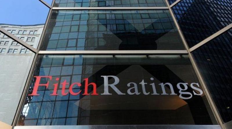 Fitch Türkiye'de faaliyet gösteren 9 bankanın kredi notunu düşürdü