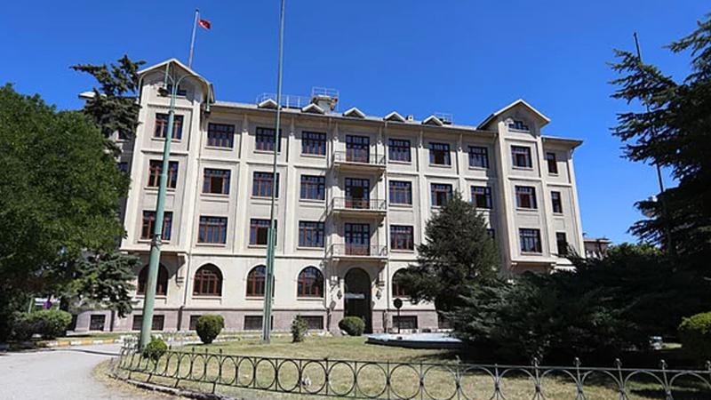 TCDD'nin Ankara'daki tarihi binası Medipol'e verildi