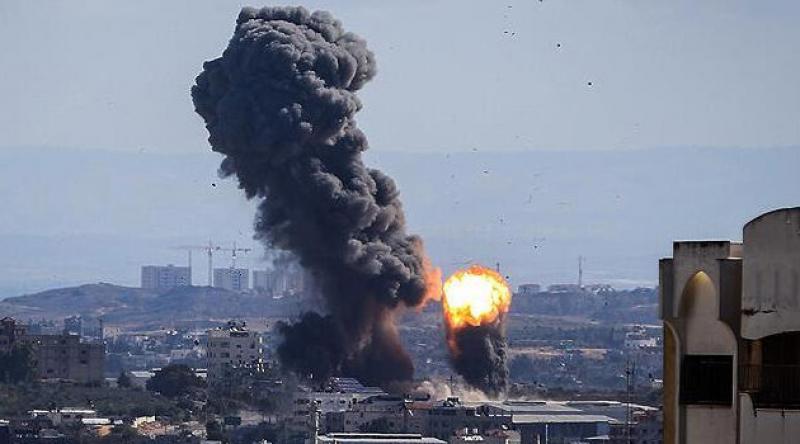 Gazze'den Siyonist İsrail'e 20 roket atıldı