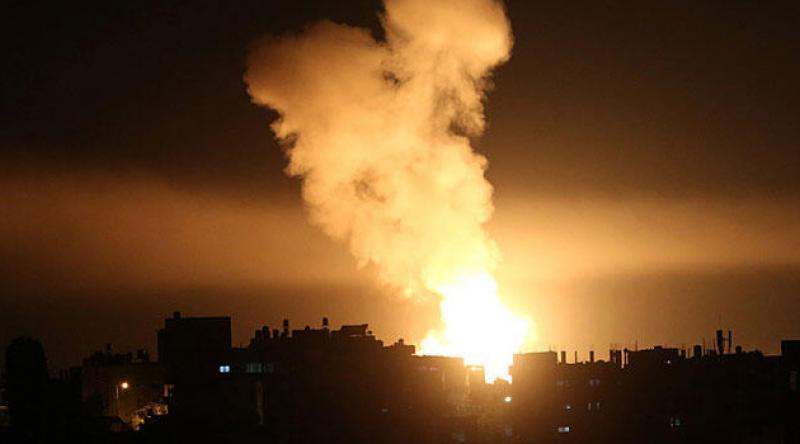 İsrail, sözde Yüzyılın Anlaşması ilan edildikten saatler sonra Gazze’yi bombaladı