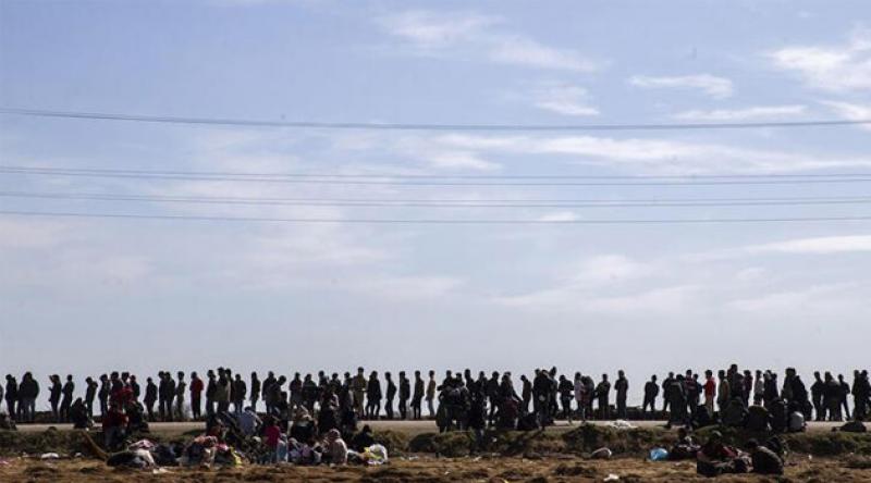 İçişleri Bakanı Soylu: 142 bin 175 sığınmacı Yunanistan'a geçti