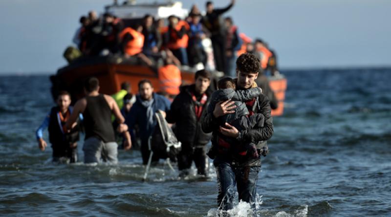 AB'den Yunanistan'a ''göçmen'' çağrısı
