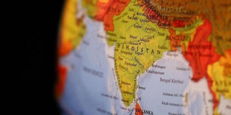 Hindistan, Keşmir'in özerkliğini kaldırma teklifini parlamentoya sundu