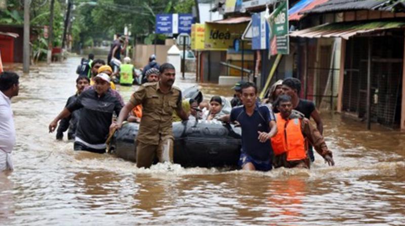 Hindistan'da aşırı yağışlarda hayatını kaybeden sayısı 282 oldu