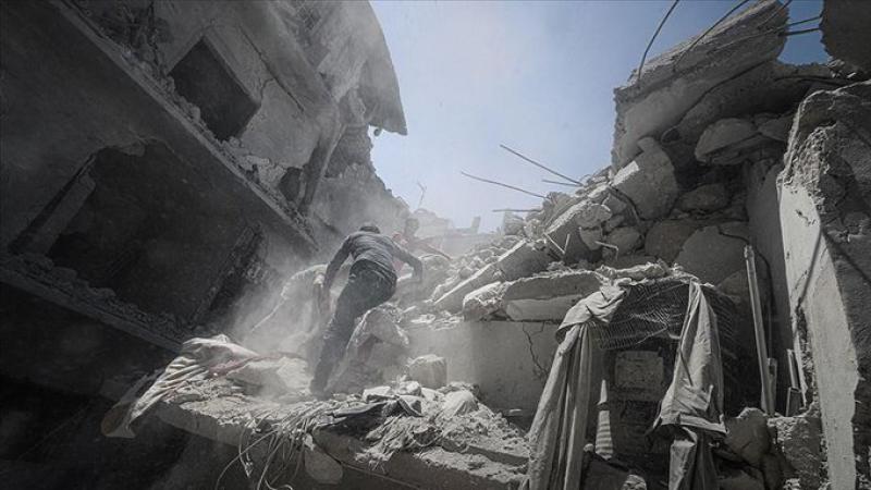 Zalimler İdlib'e saldırmaya devam ediyor: 6 ölü daha