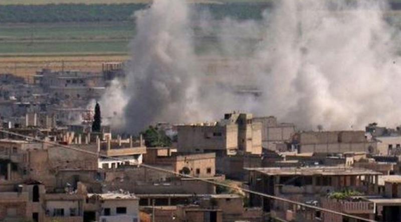 Zalim Esed rejimi İdlib'de sivil yerleşimleri vurdu