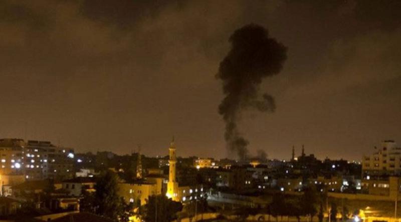 İşgalci İsrail'den Gazze'ye hava saldırısı