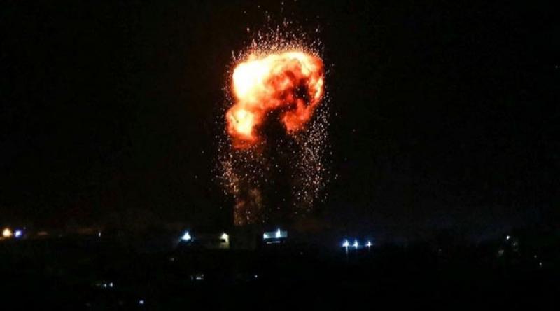 İşgalci İsrail Gazze'yi bombaladı!