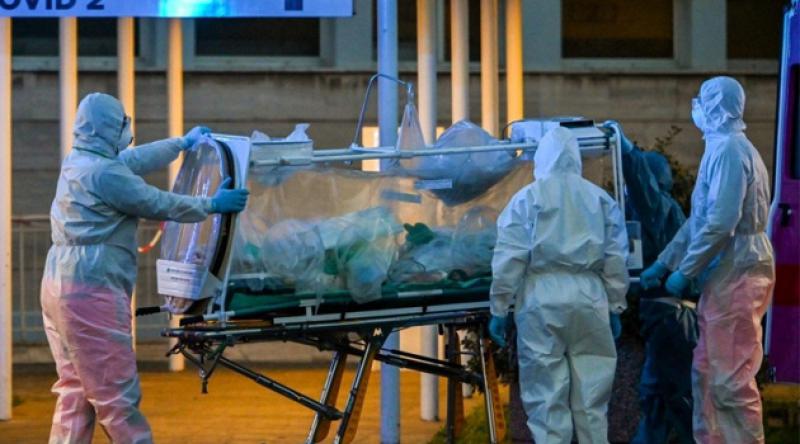 İtalya'da koronavirüs nedeniyle ölenlerin sayısı 145 artışla 31 bin 908'e yükseldi