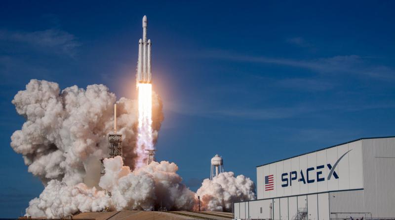 SpaceX, SiriusXM uydusunu başarıyla uzaya fırlattı