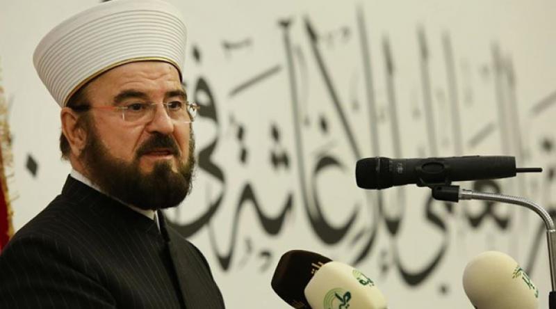 Dünya Müslüman Alimler Birliği: Kovid-19 önlemlerinin gevşetildiği yerlerde camiler de açılmalı