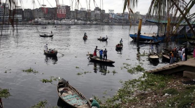 Hindistan ve Bangladeş'i vuran Amphan Kasırgası'nda ölü sayısı 84'e yükseldi
