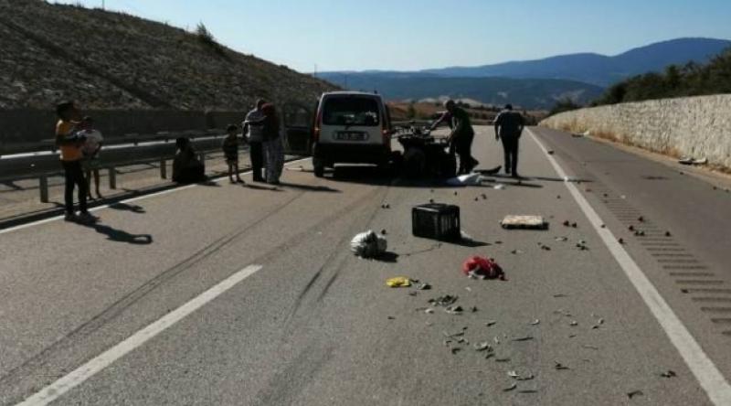 Karabük'te hafif ticari araç ile ATV çarpıştı: 8 yaralı