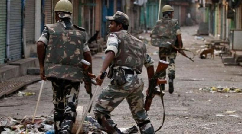 Keşmir'de çatışma: 9 Hint askeri öldü