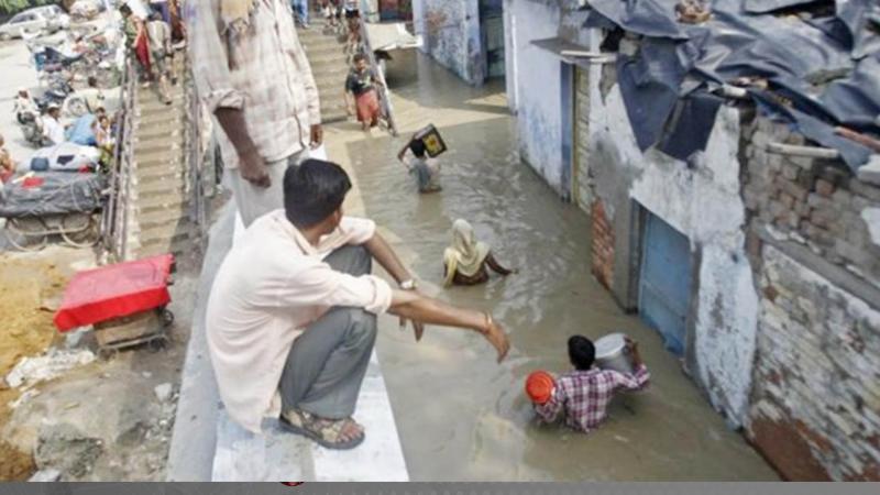 Hindistan'da muson yağmurlarında 15 kişi öldü