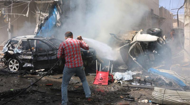 Suriye'de bomba yüklü kamyonla saldırı! Ölü ve yaralılar var