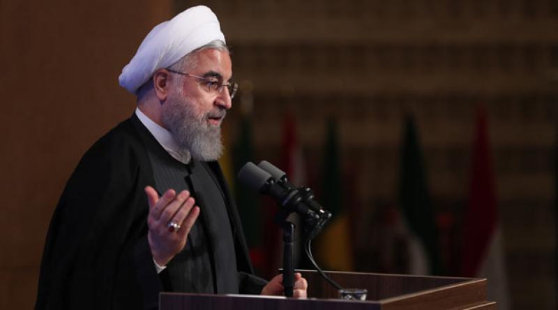 Ruhani: ABD özür diler ve nükleer anlaşmaya dönerse anlaşma olur
