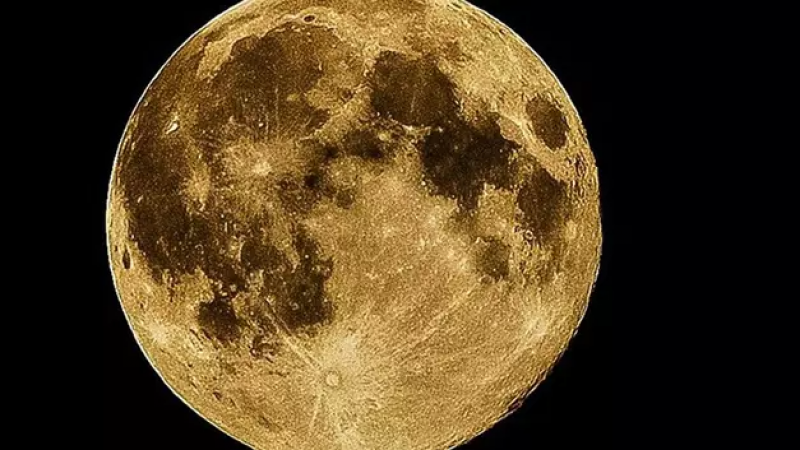Rusya'dan NASA'ya çağrı: Ay'ı birlikte keşfedelim