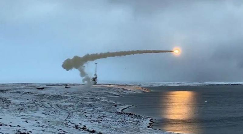 Rusya, süpersonik Onyx gemisavar füzesi fırlattı